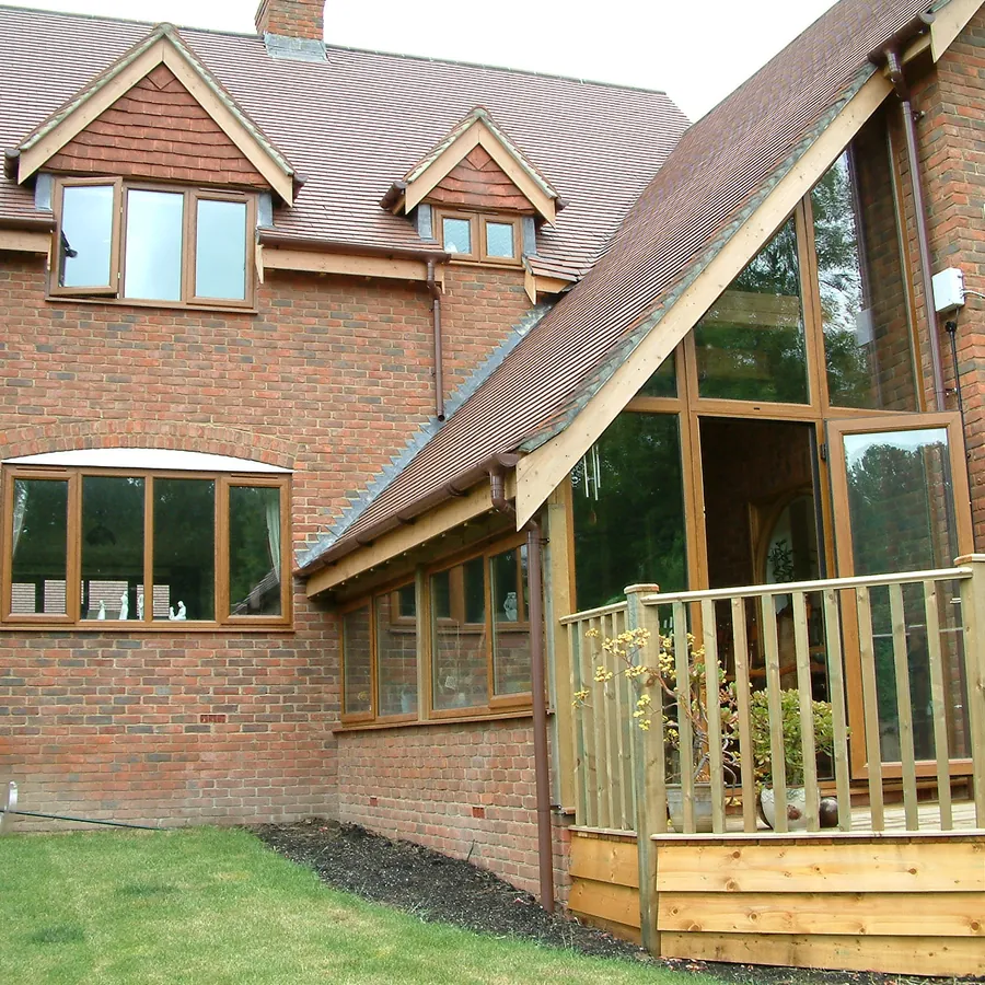 Lean-To Friern Barnet