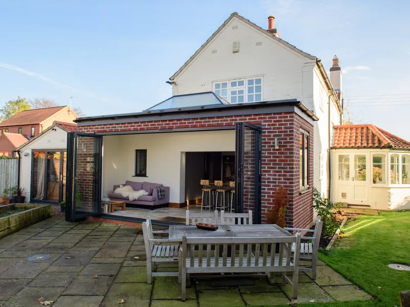 Bifold Friern Barnet
