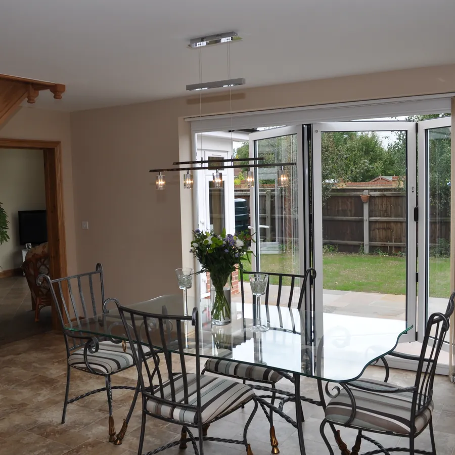 Bifold Friern Barnet