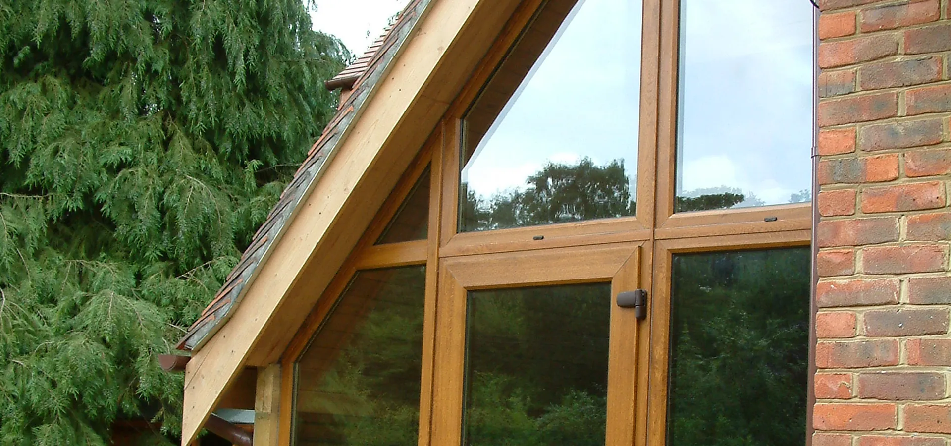 Bay Windows Friern Barnet
